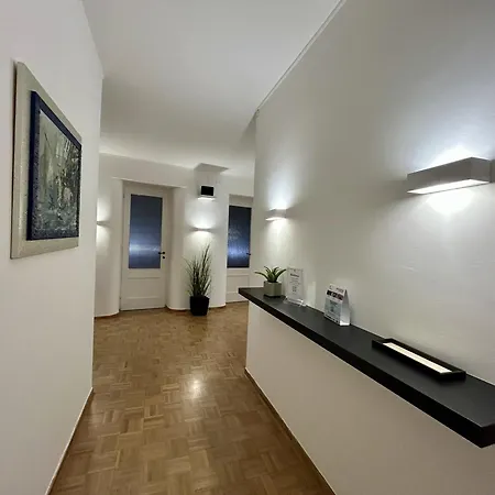 Bianca - Reception Appartement Trieste